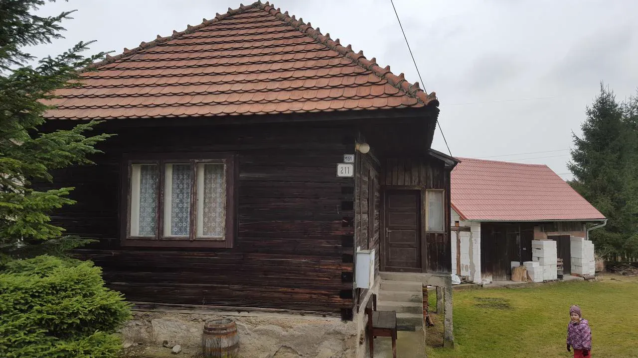 Víkendová drevenica, Komjatná — 9